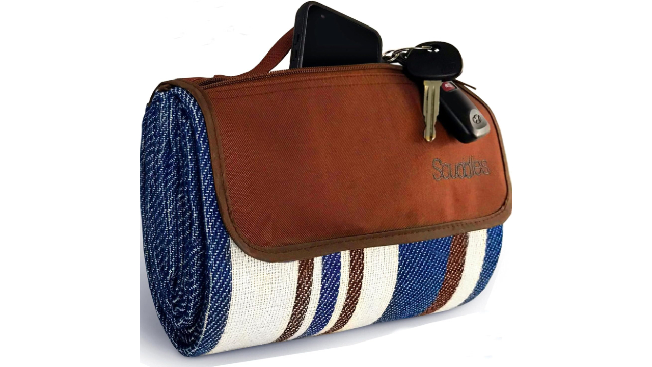 scuddles Picnic Blanket - Hero