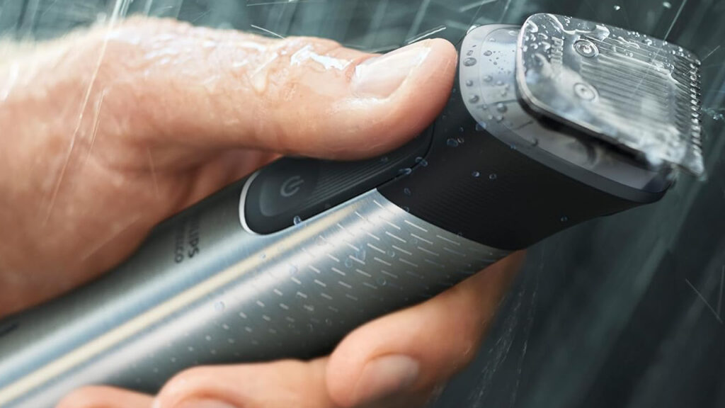 Philips Norelco Multigroom 9000