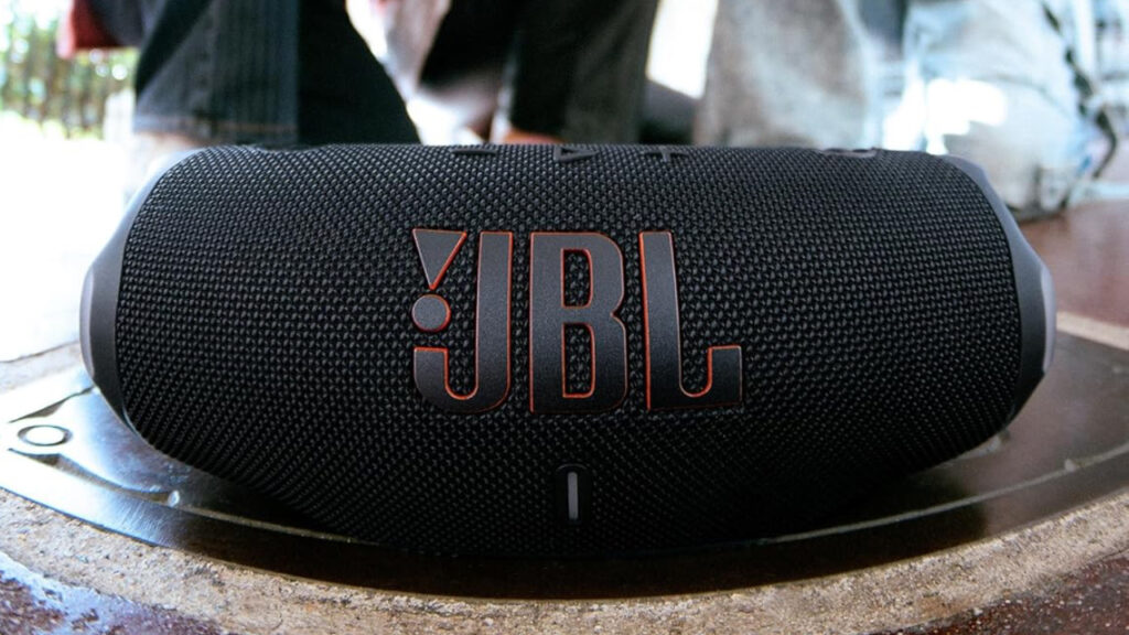 JBL Charge 6