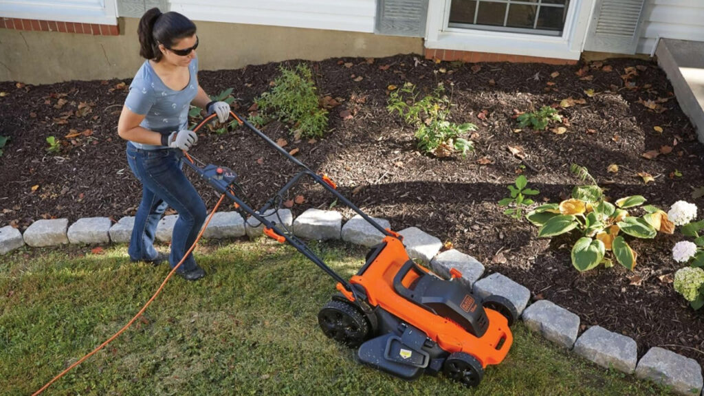 BLACK+DECKER MM2000