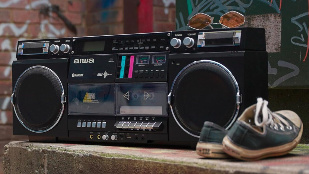 Aiwa BackTrack Boombox